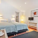Alojamento de Acomodação e Pequeno-almoço Room4you